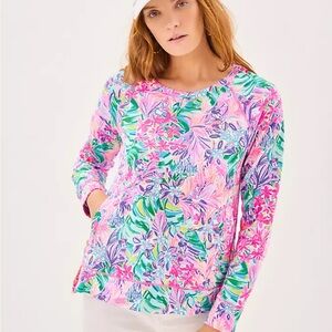 Lilly Pulitzer Dreamin Disney Beach Comber Pullover NWT
